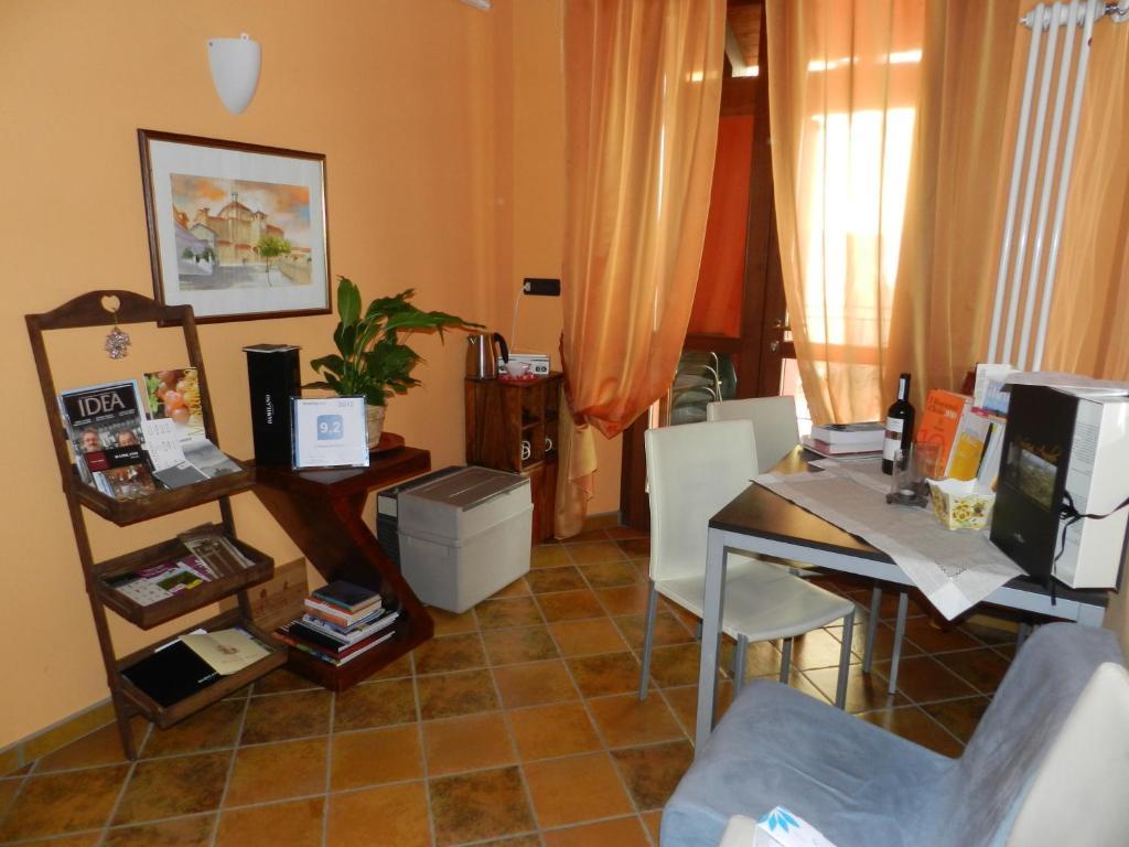 L'Angolo Di Rosina Novello Exterior foto